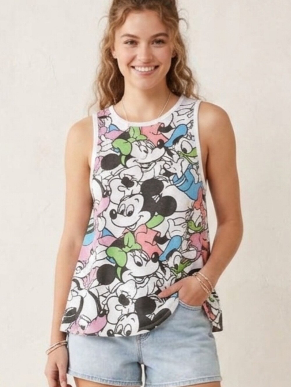 Disney Juniors Ladies XS (1) Mickey Mouse And Friend Tank Top